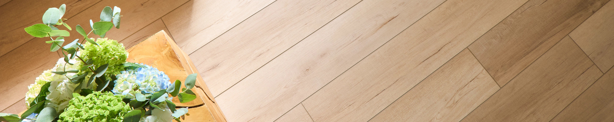 Hero-Banner-Laminate-No-Logo-2000x400